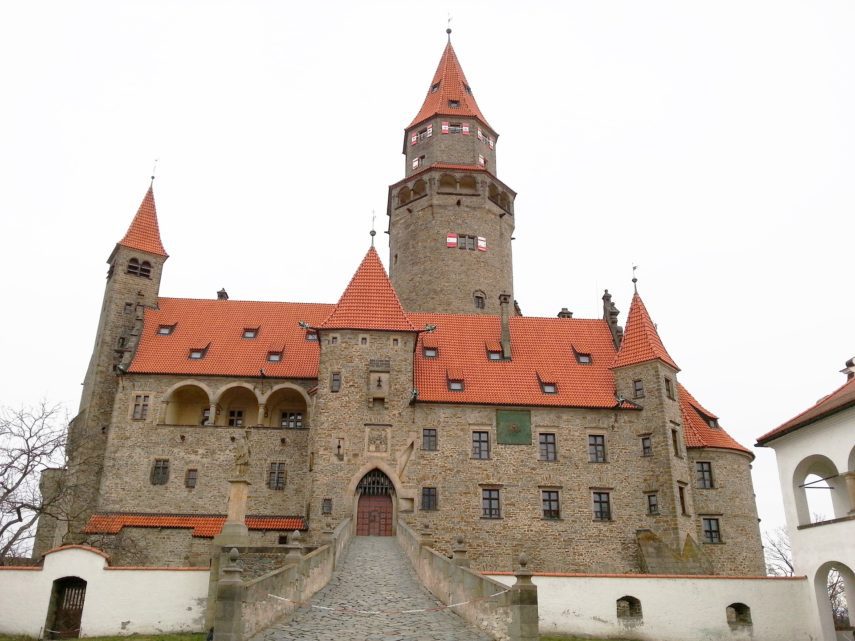 hrad-bouzov