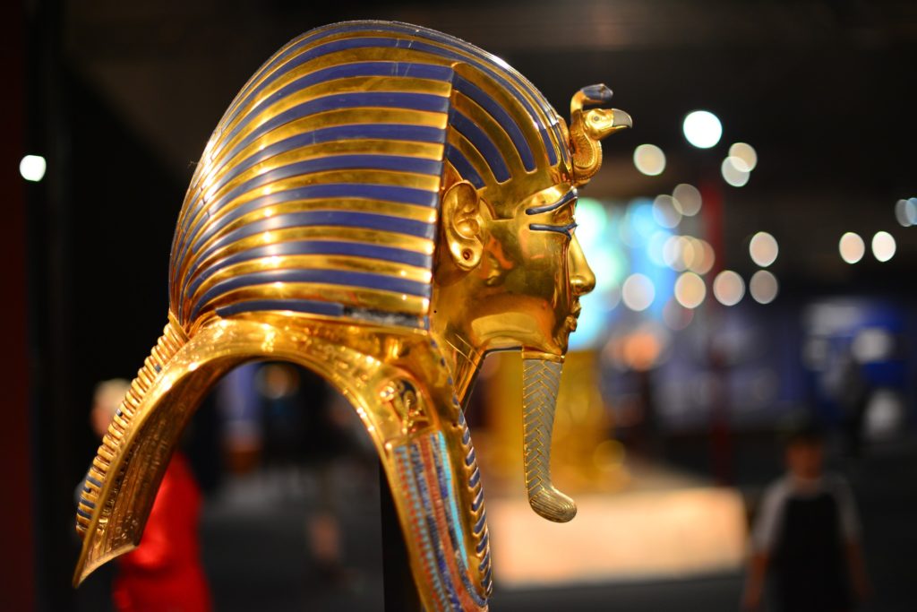 tutankhamen-2336122-1920-4410405
