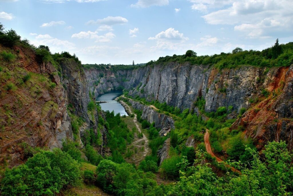 lom-amerika-1536x1028