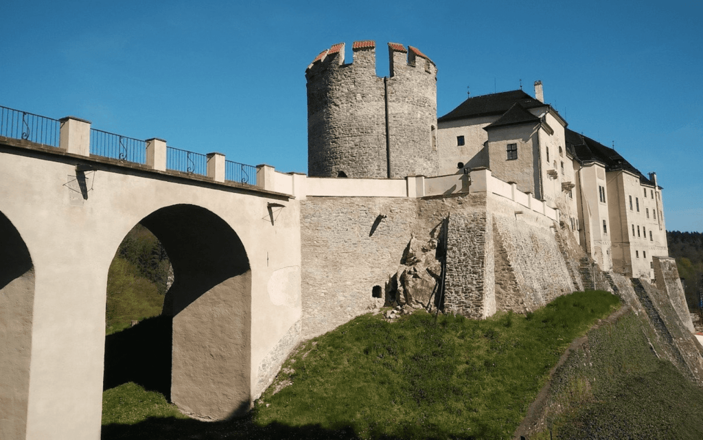 hrad-sternberk-1940555