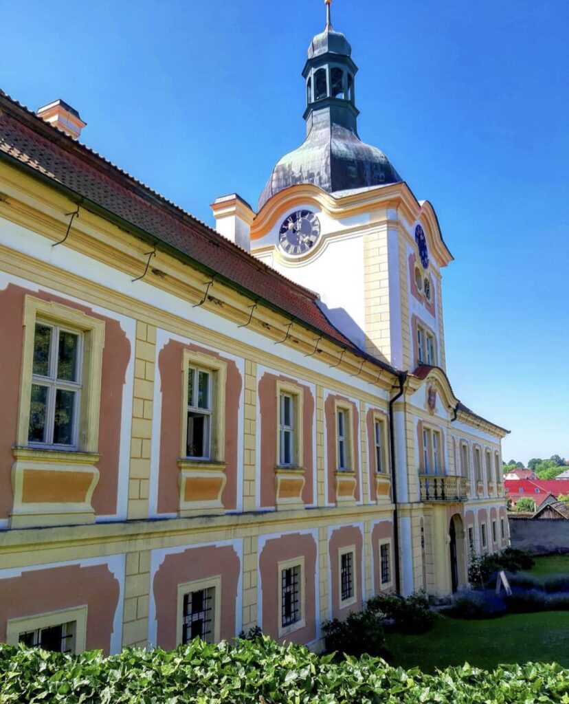 zamek-nebilovy-1015704