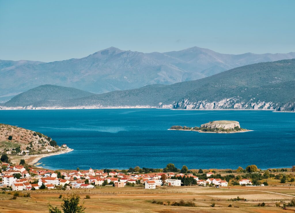 albanie-jezera