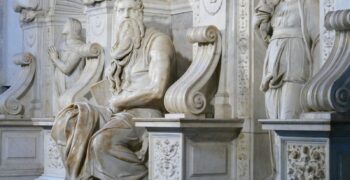 socha mojžíše michelangelo